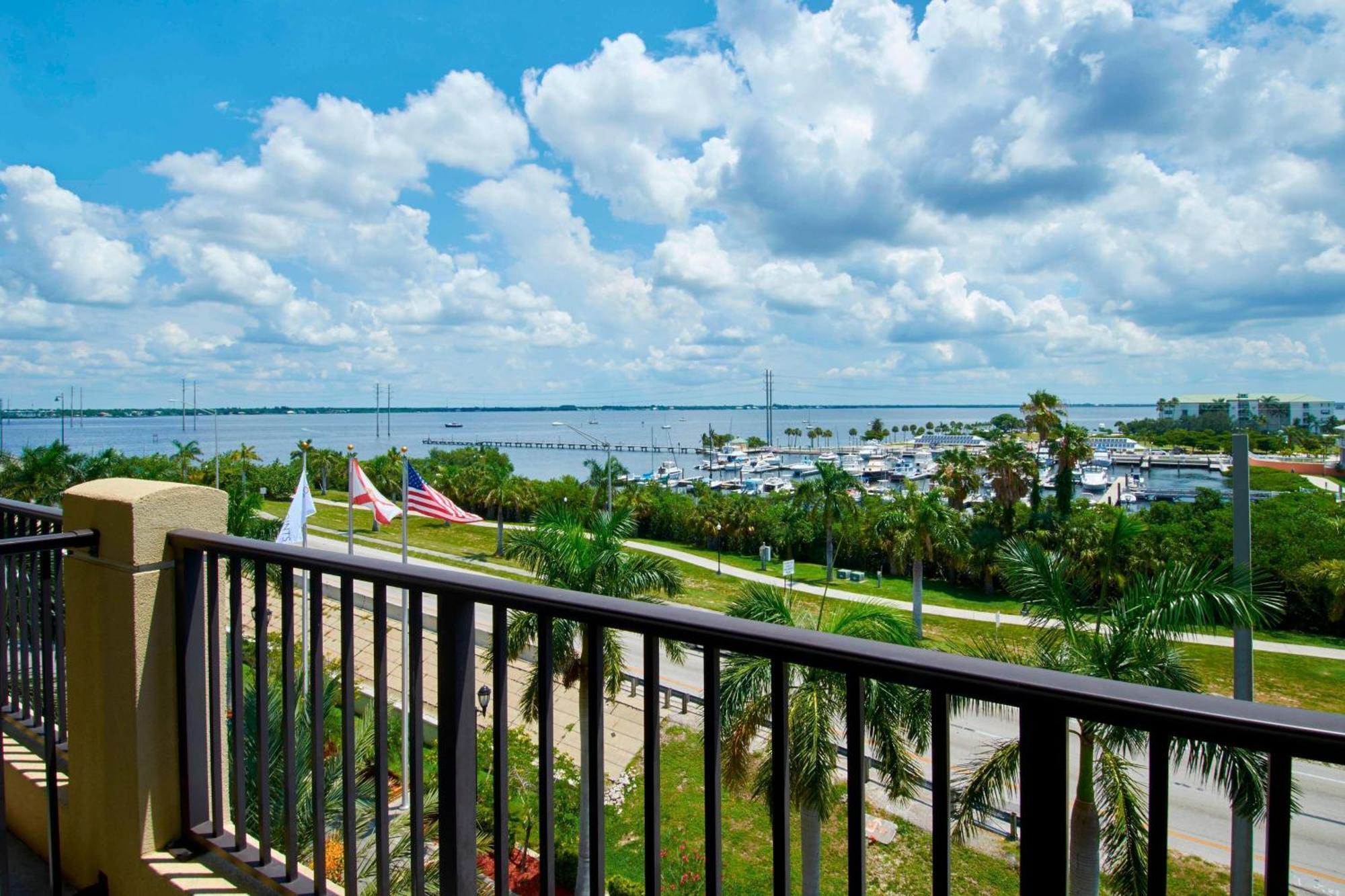 Four Points By Sheraton Punta Gorda Harborside المظهر الخارجي الصورة